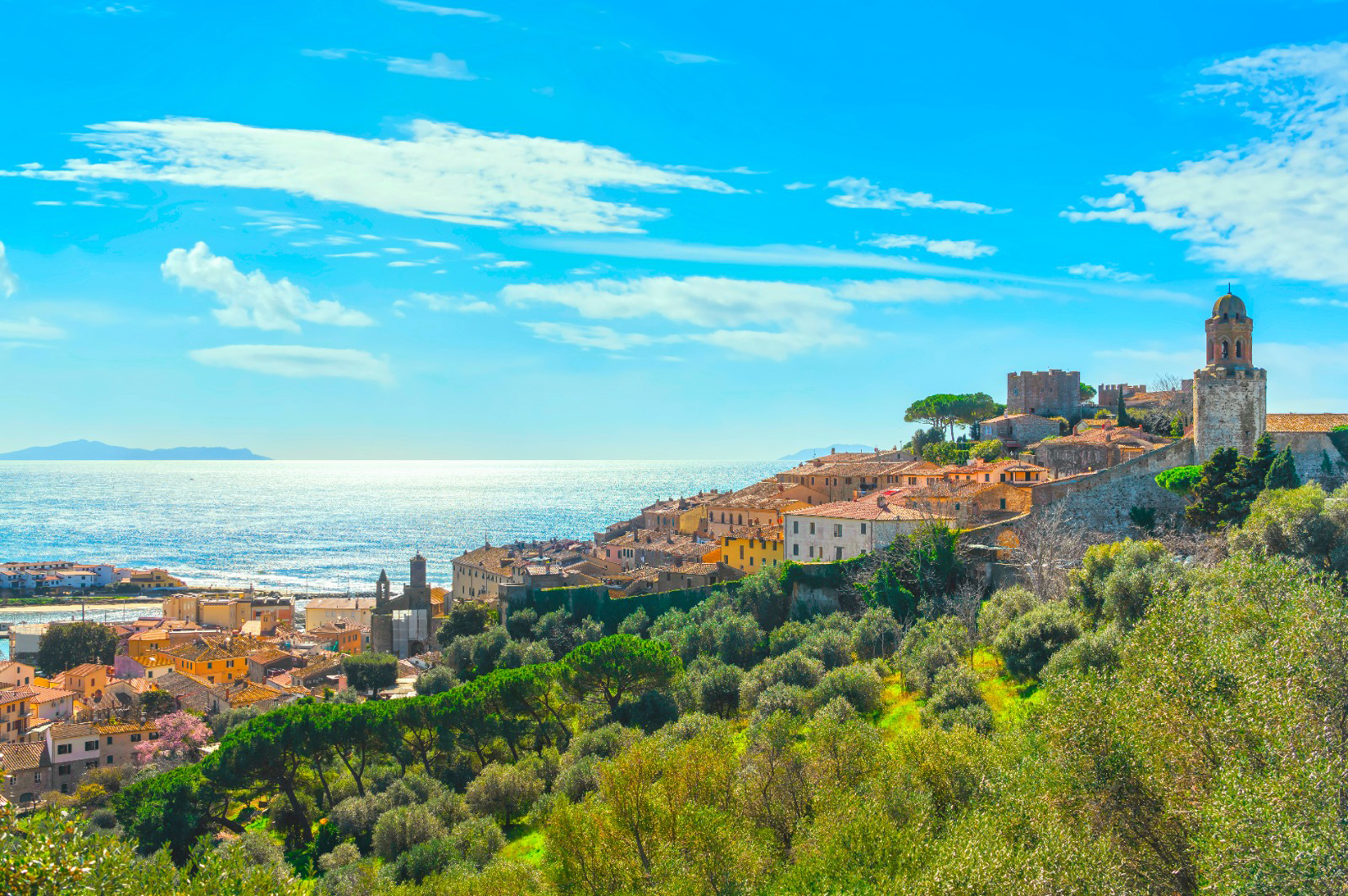 Appartamenti castiglione della pescaia Villa Ancora - Vista panoramica Castello e Mare