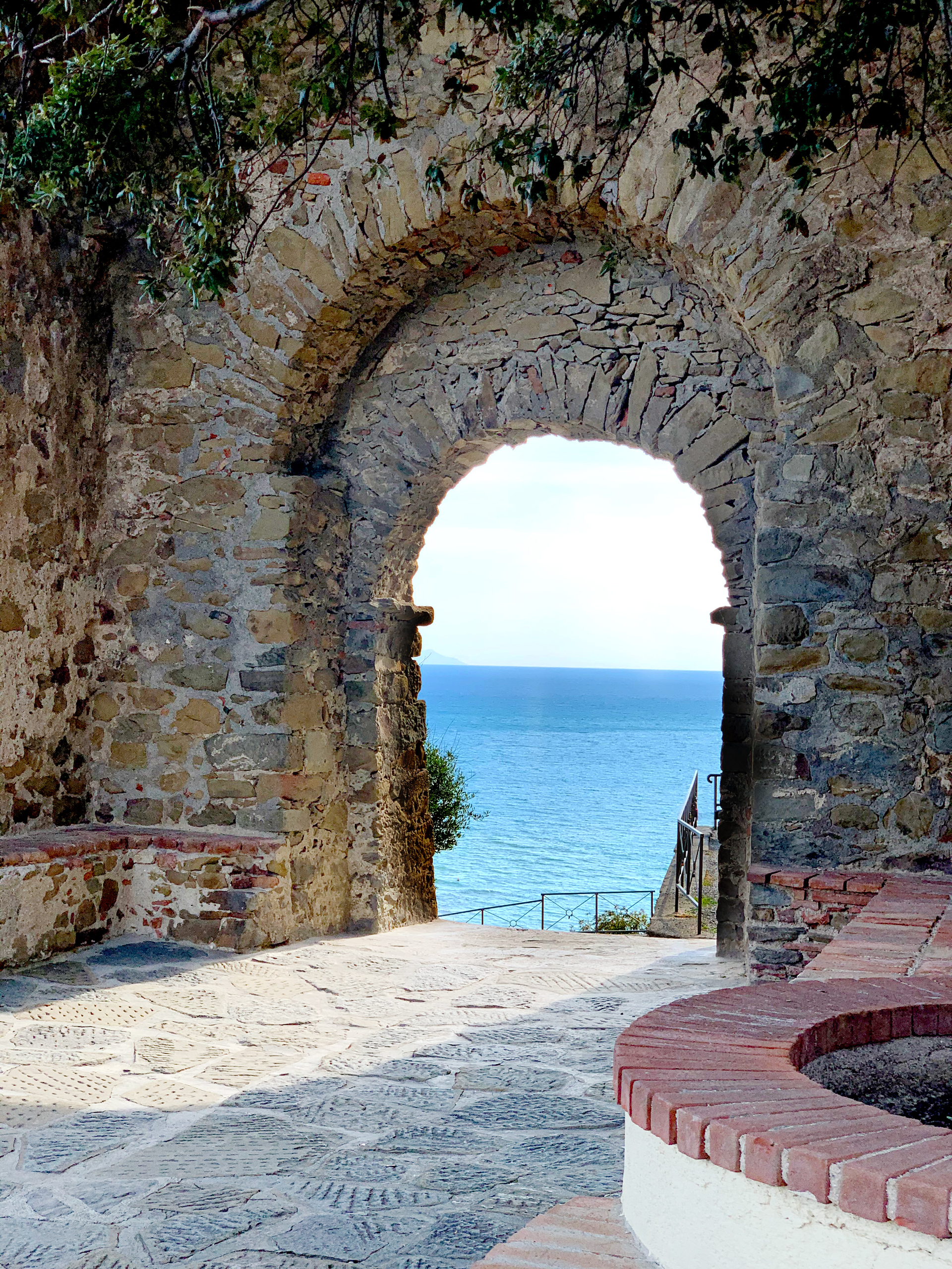 Villa Ancora Appartamenti Castiglione della Pescaia Vicino al Mare - foto del borgo sul mare