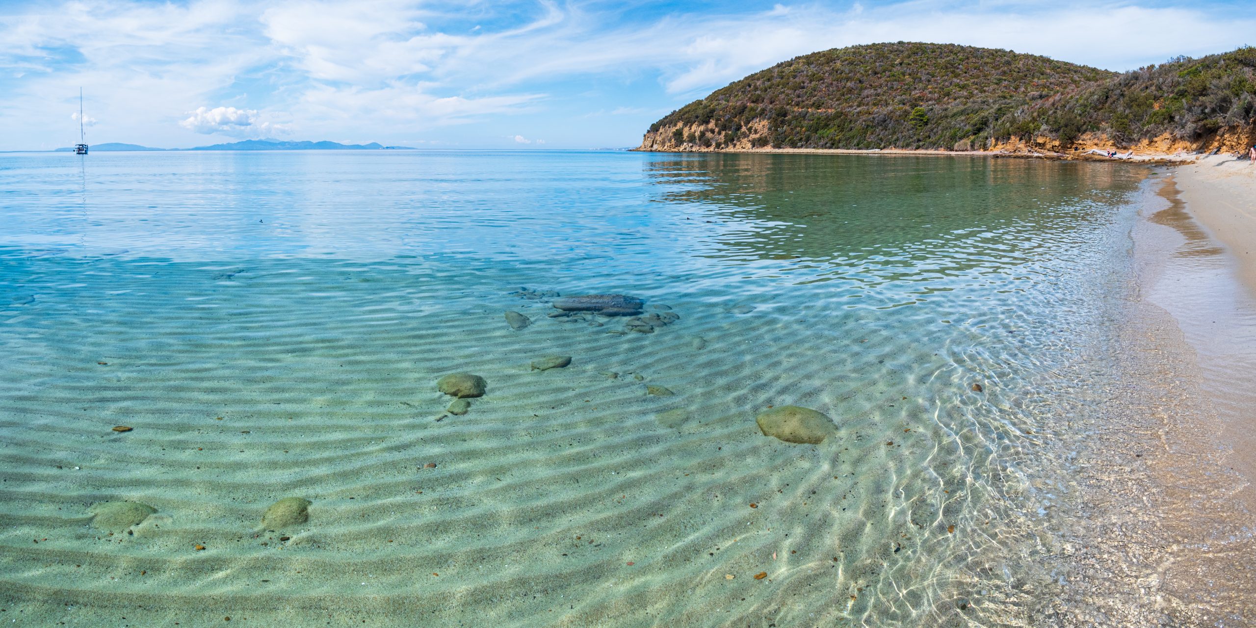 Cala-Violina-soggiornare-a-Villa-ancora-con-apaprtamenti-e-piscina-a-Castiglione-della-pescaia